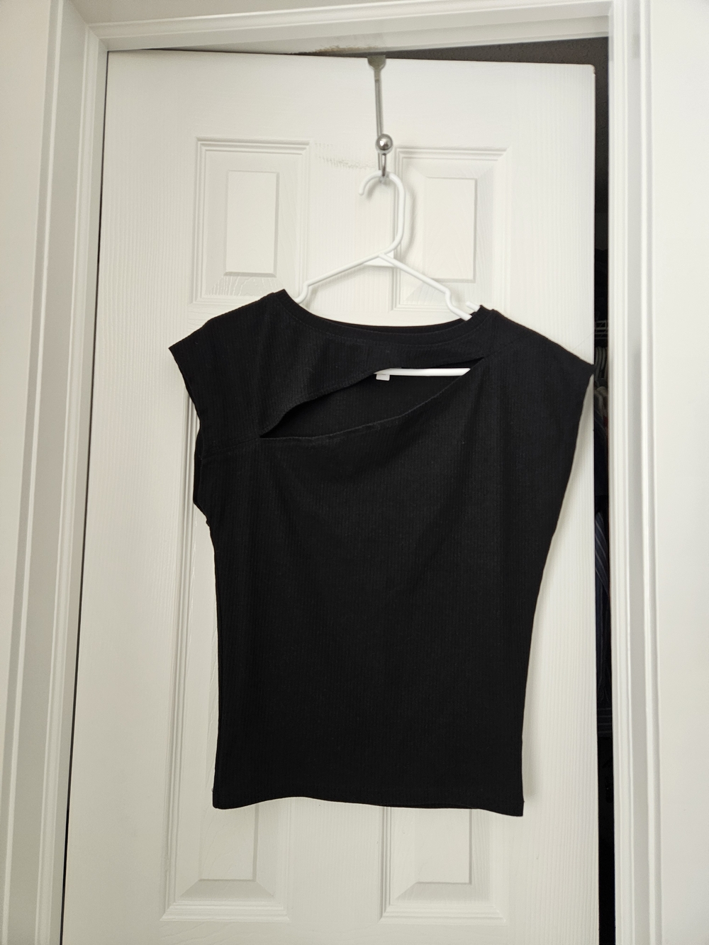 Black Ribbed Asymmetric Cutout Top Size M